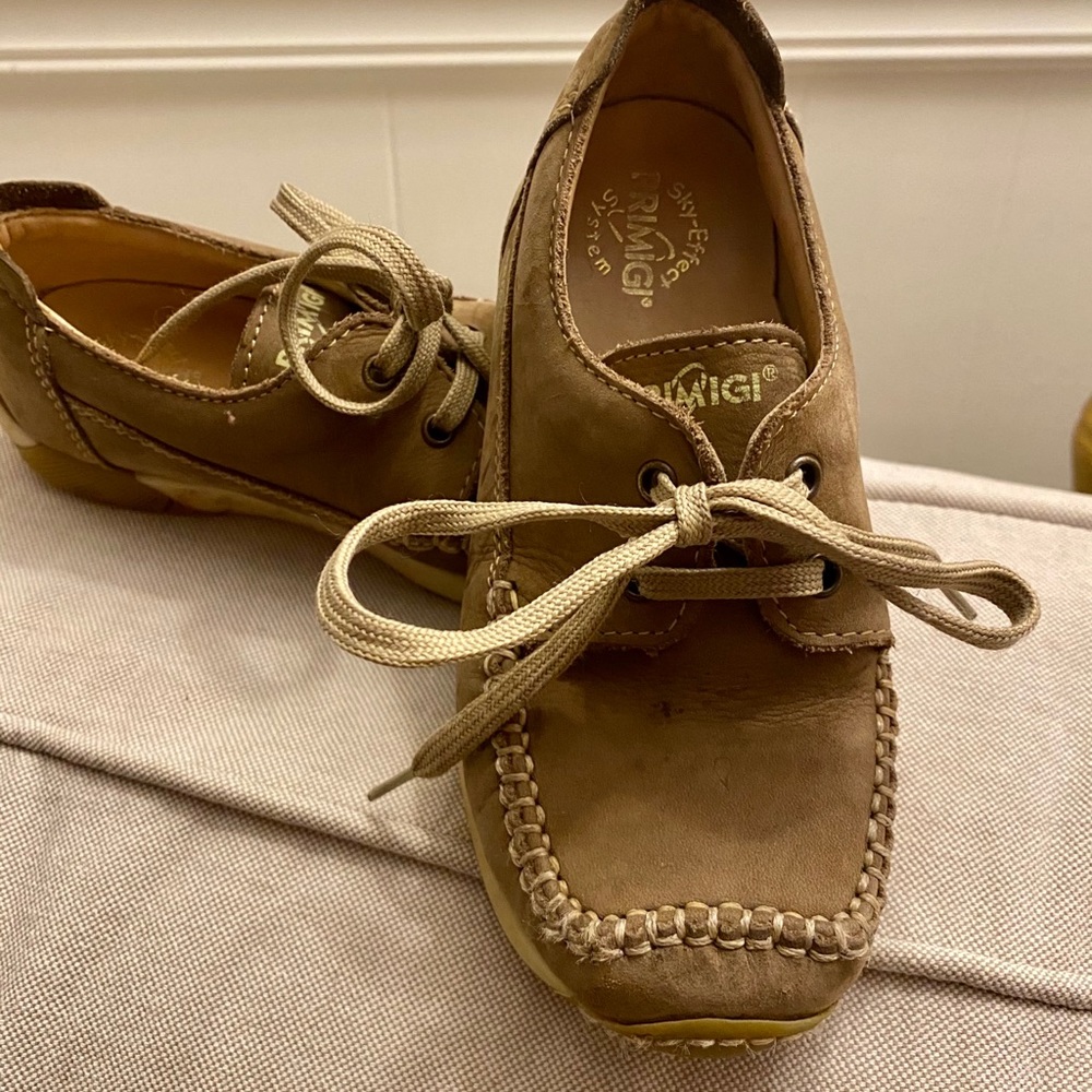 Primigi size 28 slip ons